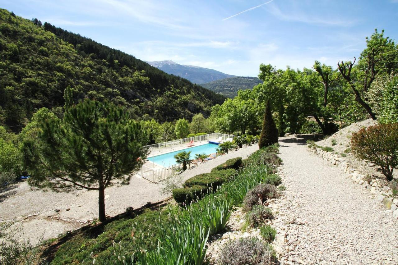 Chambre Une Fenetre Sur Le Ventoux La Clue Plaisians Kültér fotó