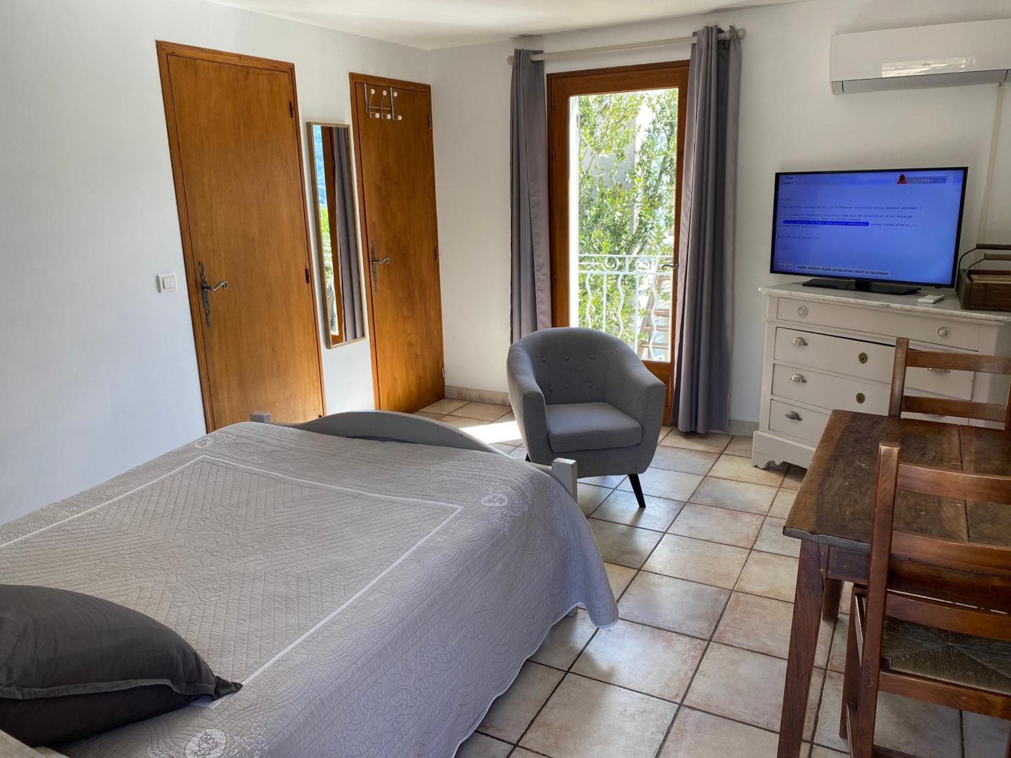 Chambre Une Fenetre Sur Le Ventoux La Clue Plaisians Kültér fotó